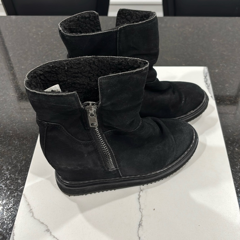 Aldo Suede black small wedge fleece lined boots size 8 1/2